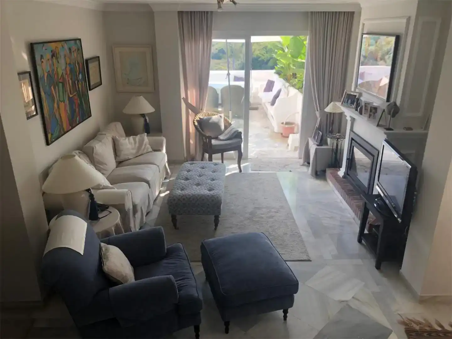 Sala d'estar de Dúplex de lloguer en Marbella amb Aire condicionat i Piscina