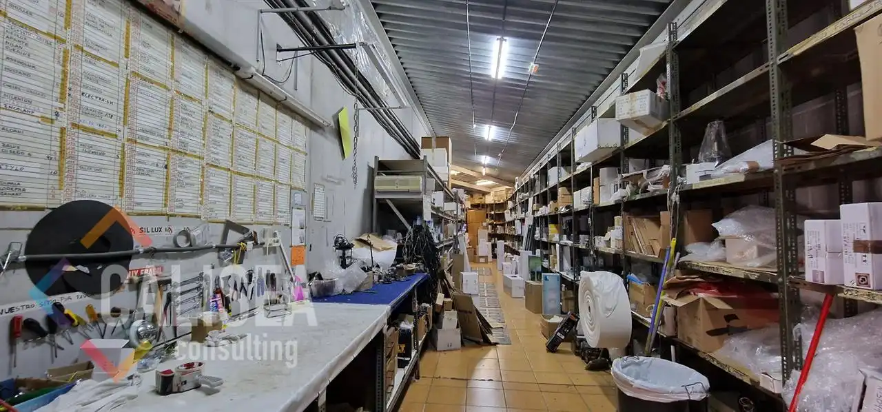 Industrial building to rent in Sud, imagen 12