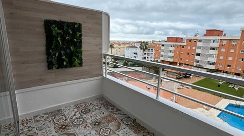 Foto 2 de Estudio en venta en Avenida Benalmádena, 43, El Pinillo, Torremolinos