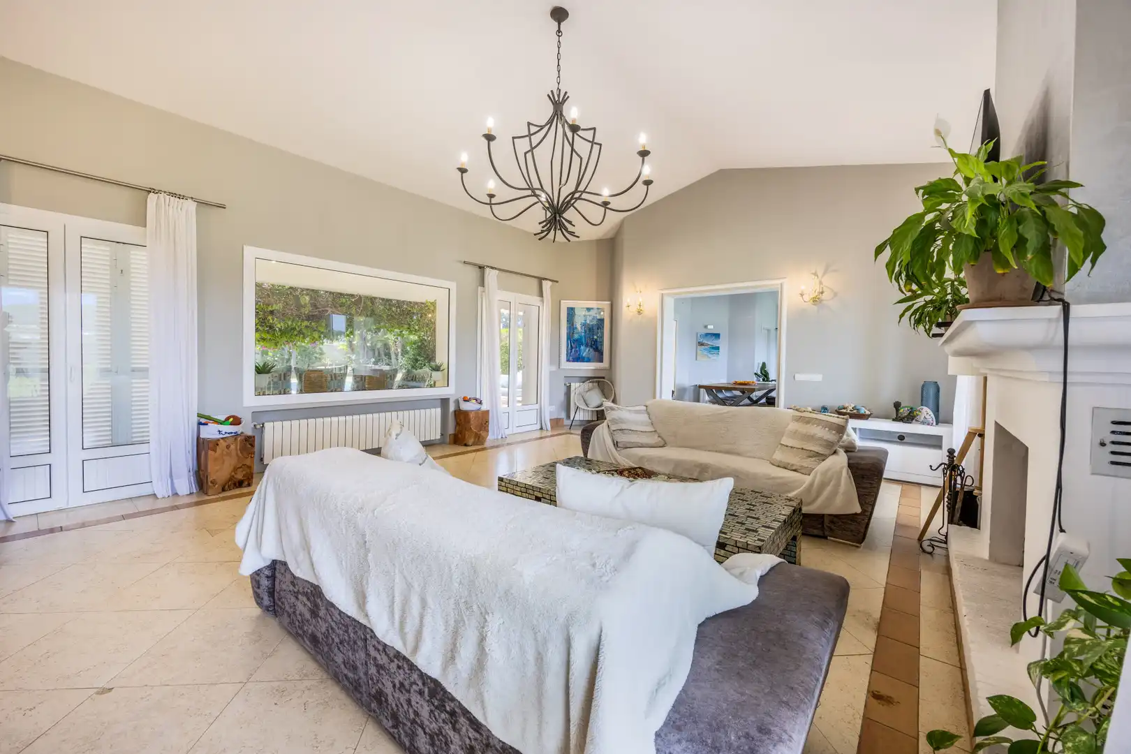 Sala de estar de Casa o chalet en venta en Sotogrande con Aire acondicionado, Jardín privado y Terraza
