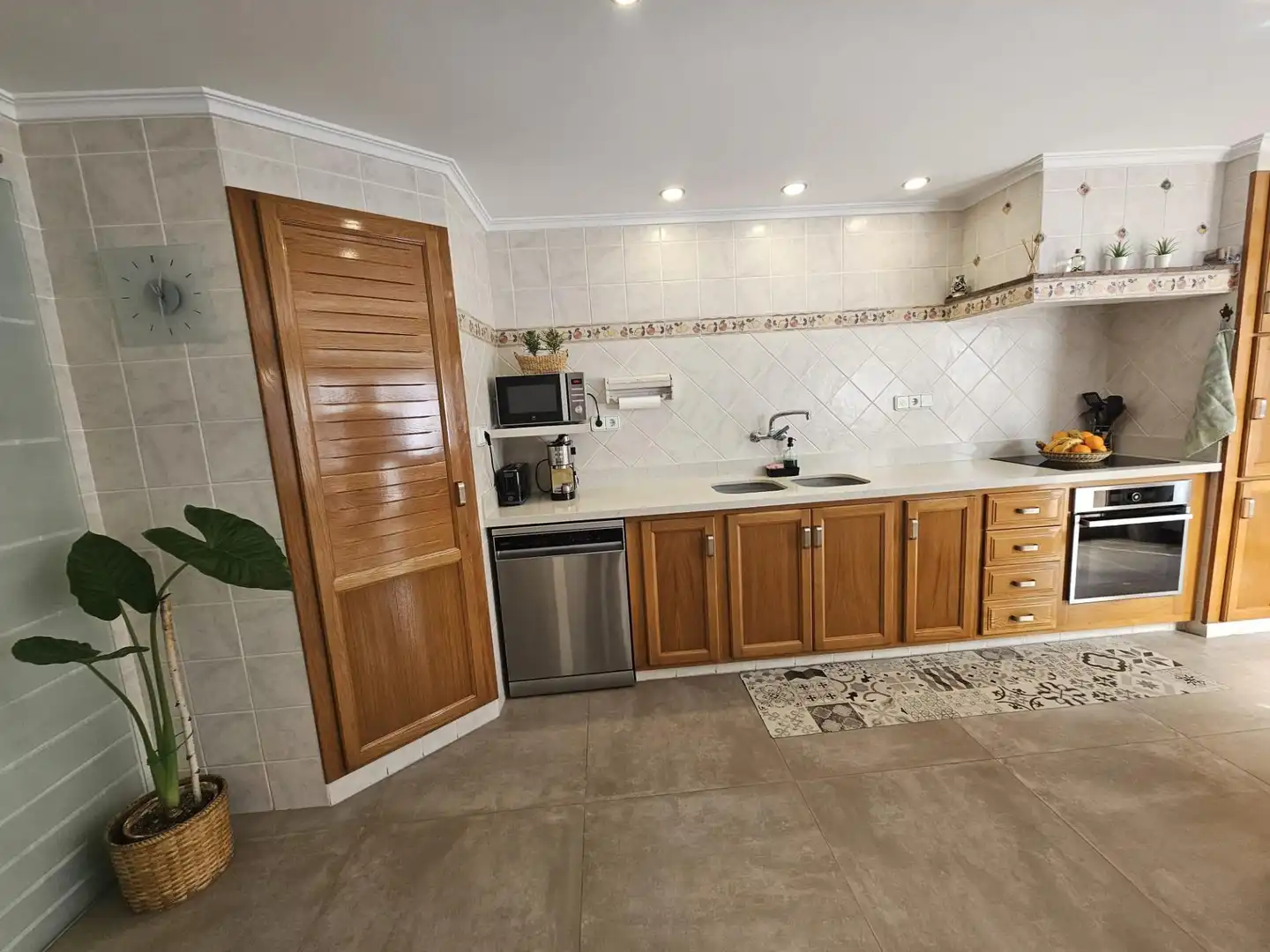 Kitchen of Houses for sale in Sueca  with Air Conditioner, Terrace and Storage room