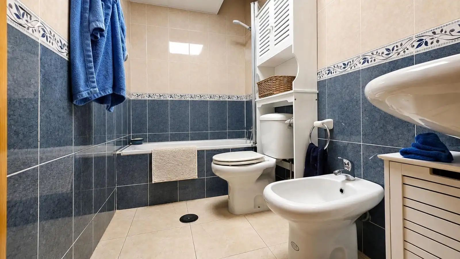 Bany de Casa o xalet en venda en Murcia amb Aire condicionat, Terrassa i Traster