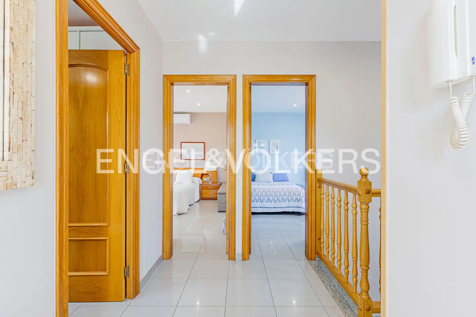 Houses for sale in Sant Vicenç Dels Horts  with Heating, Storage room and Swimming Pool