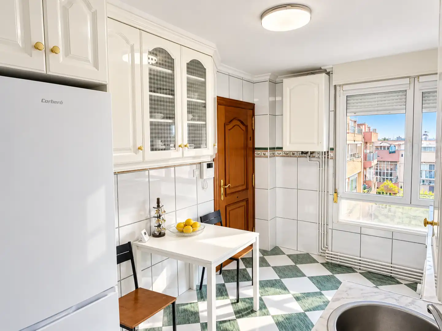 Kitchen of Flat for rent in Los Corrales de Buelna , Cantabria