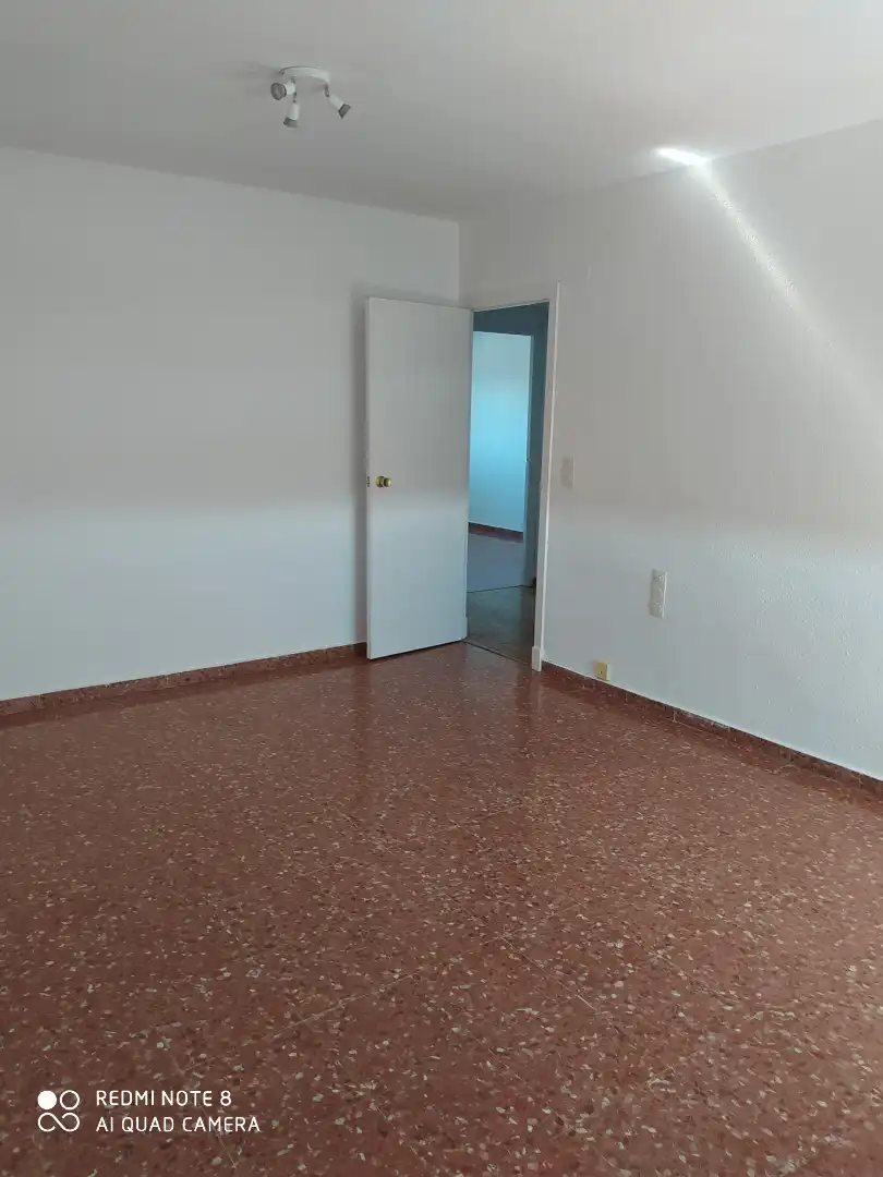 Flat for sale in Zaragoza  with Air Conditioner, Heating and Parquet flooring