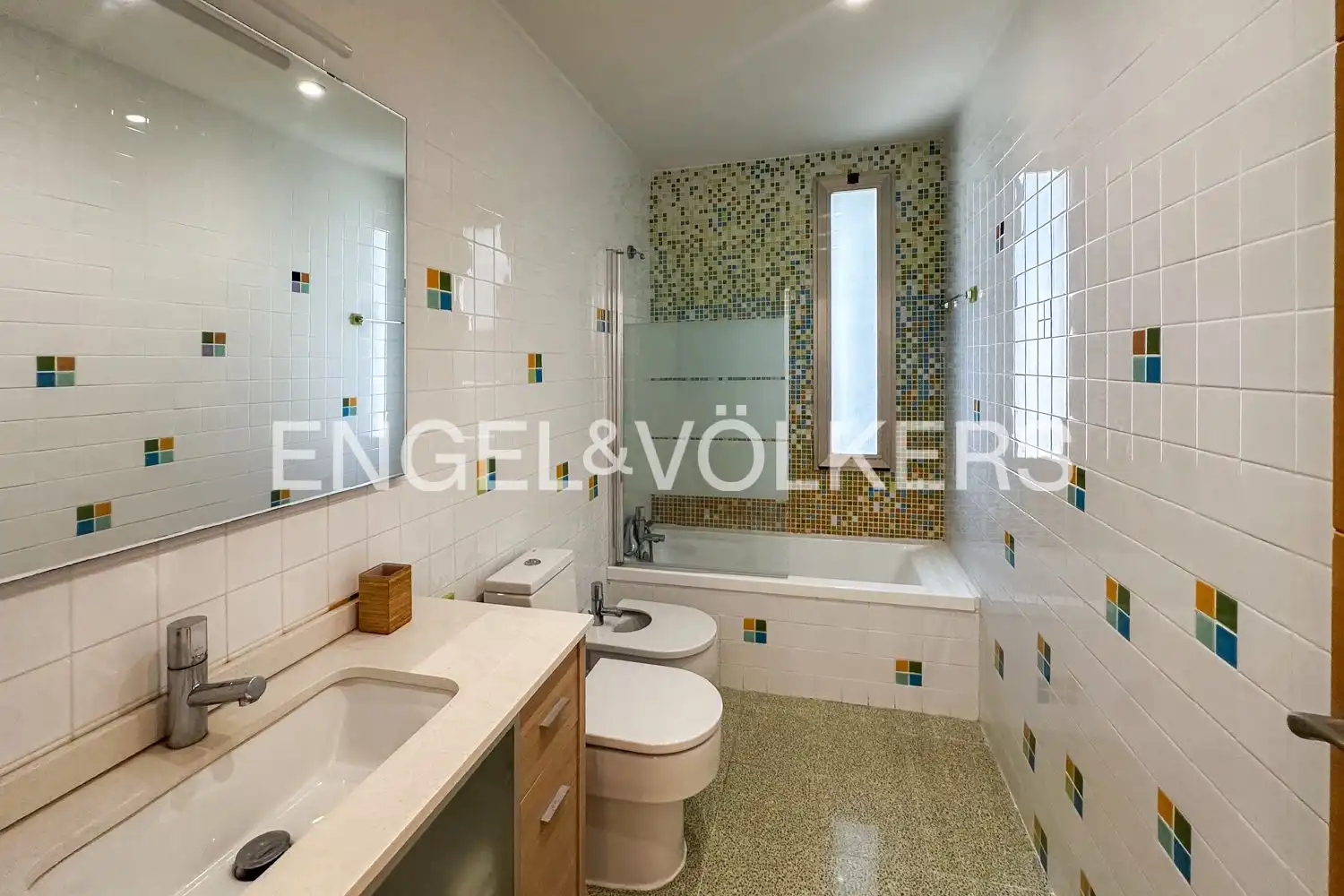 Baño de Casa o chalet de alquiler en Sagunto / Sagunt con Aire acondicionado, Calefacción y Jardín privado