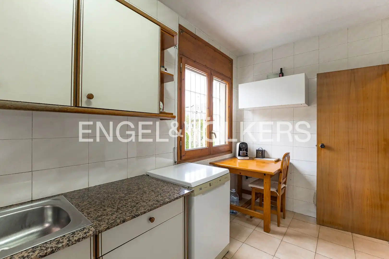 Kitchen of Houses for sale in Sant Cugat del Vallès  with Air Conditioner, Heating and Private garden