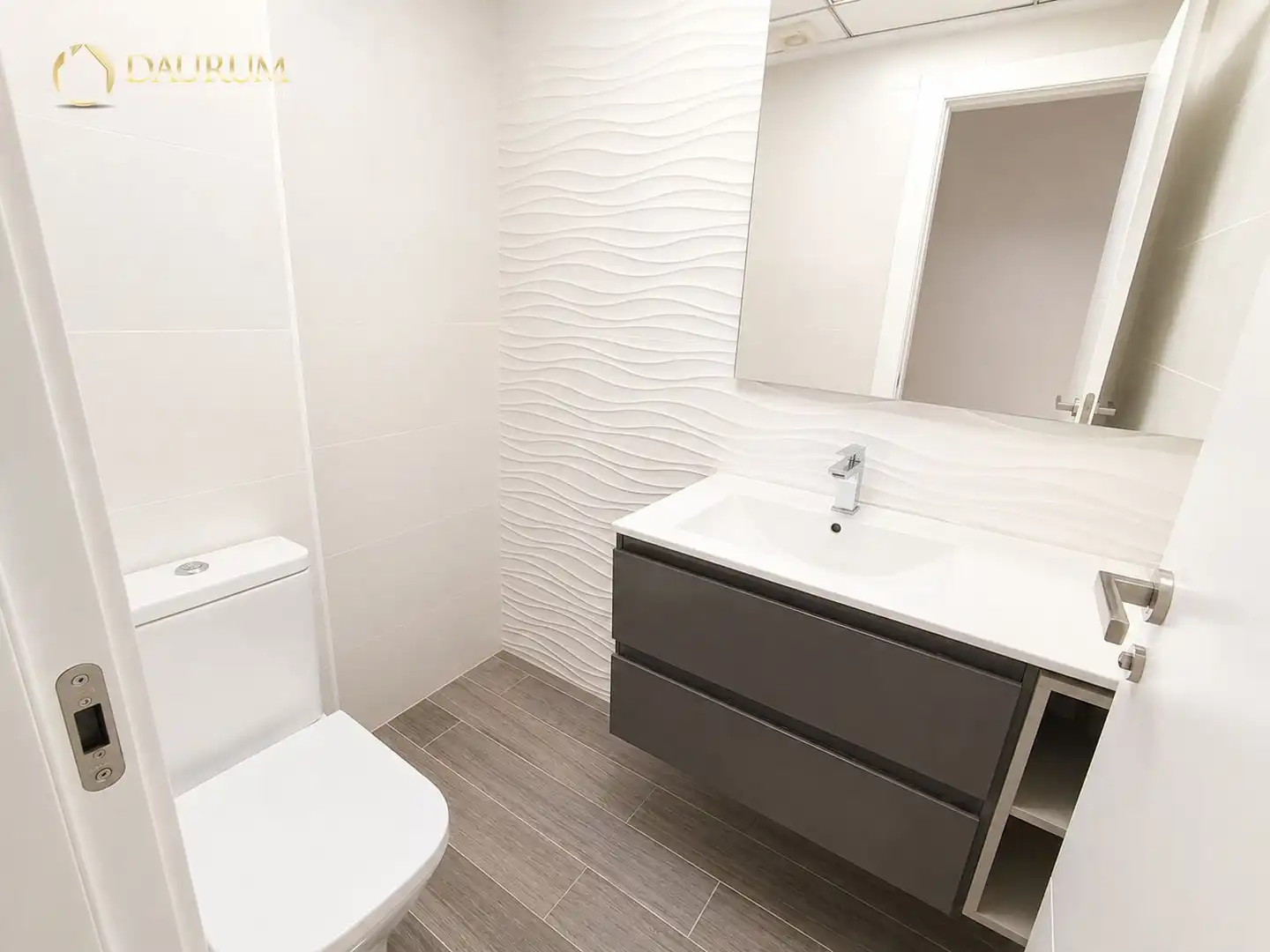 Badezimmer von Haus oder Chalet zum Verkauf in Elche / Elx mit Klimaanlage, Terrasse und Abstellraum
