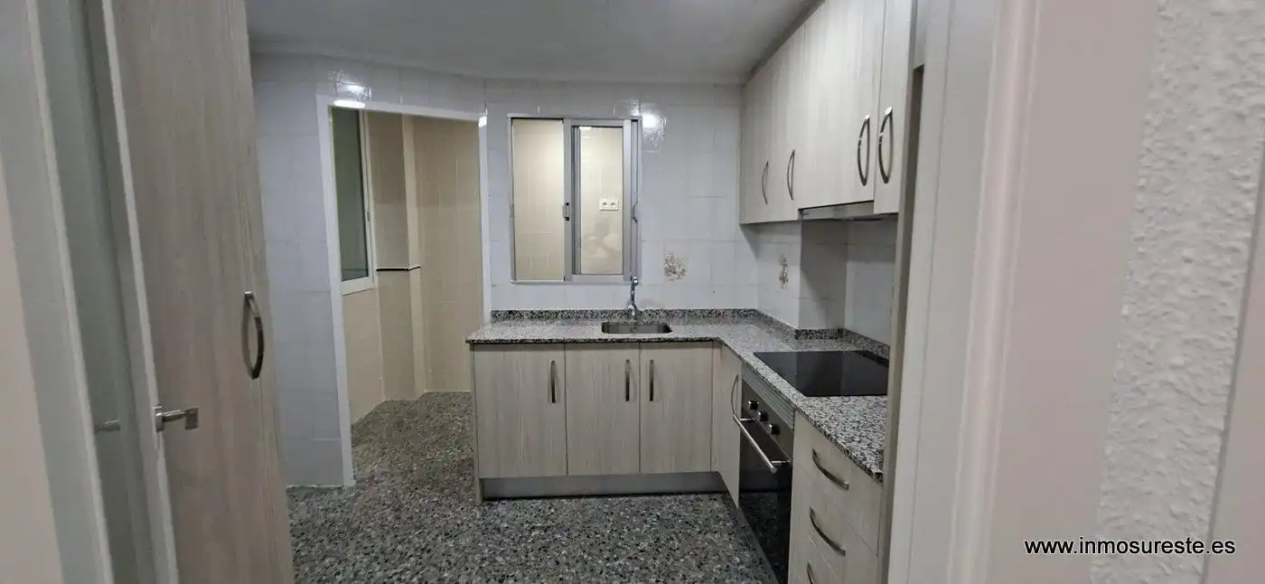 Kitchen of Flat for rent in Orihuela  with Balcony