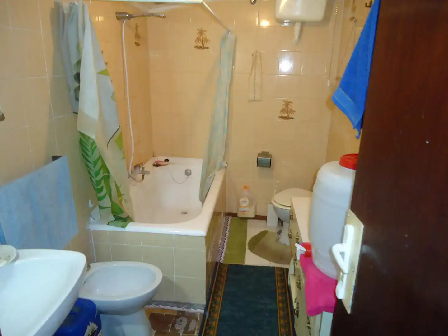 Baño de Piso en venta en Laguardia con Trastero, Amueblado y Horno