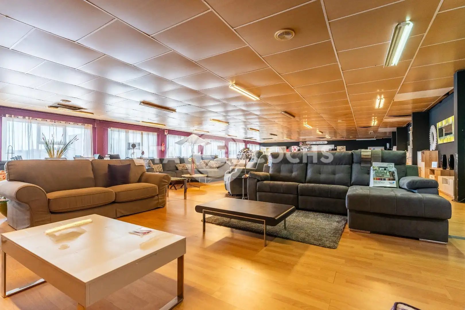 Living room of Industrial buildings for sale in Vallmoll