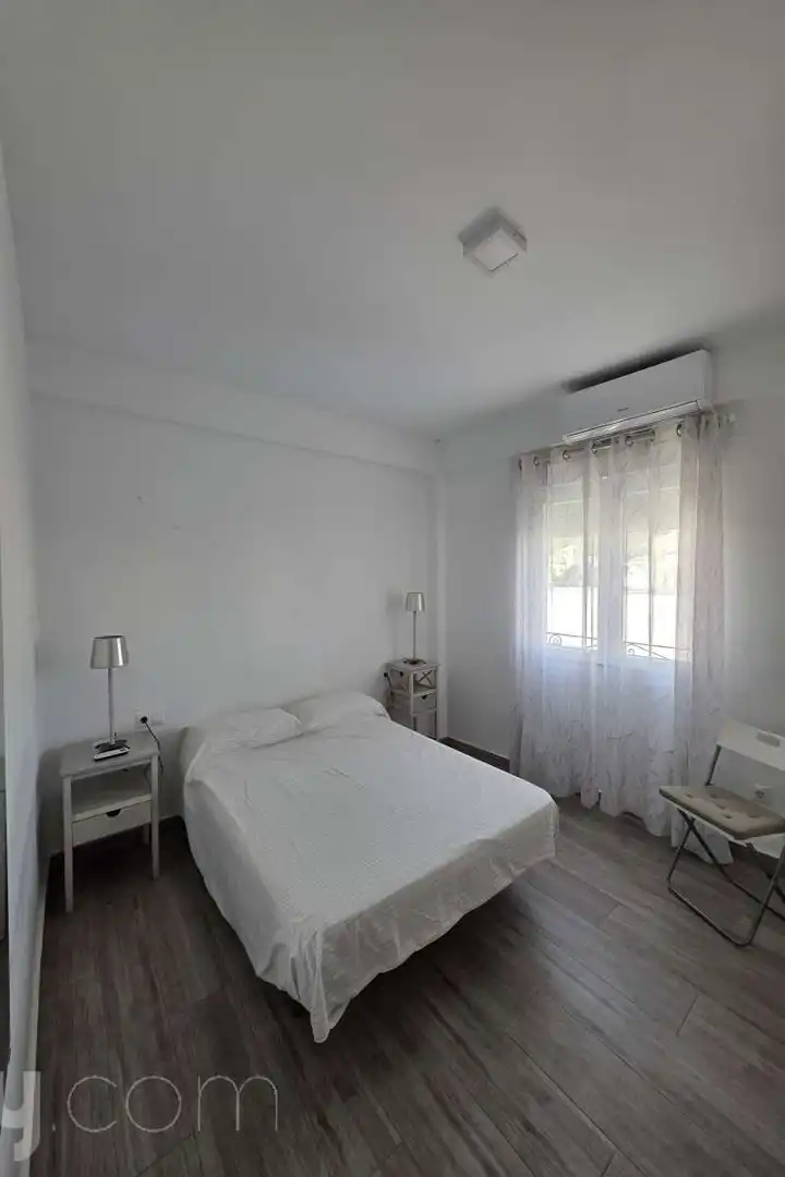 Bedroom of Flat for rent in Málaga  with Air Conditioner, Parquet flooring and Furnished