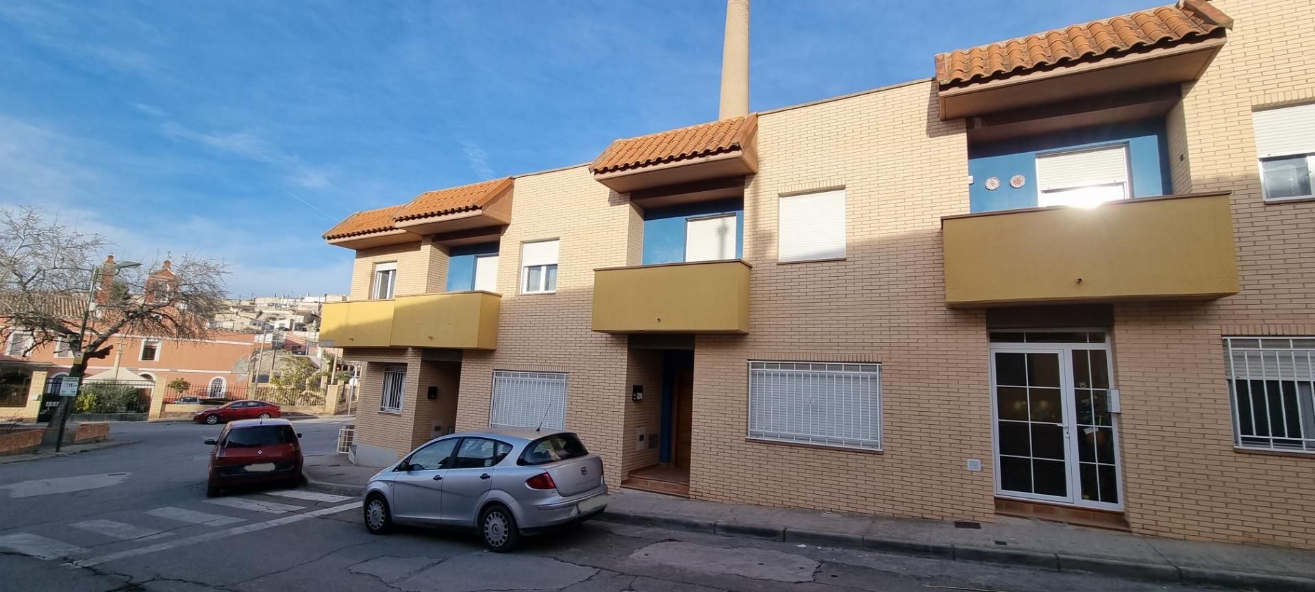 Exterior view of Single-family semi-detached for sale in Épila  with Heating, Private garden and Terrace