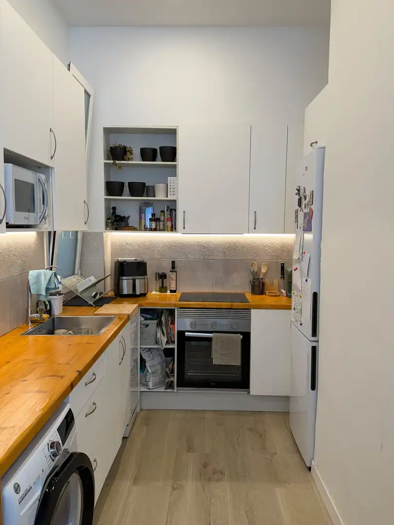 Kitchen of Flat for sale in L'Hospitalet de Llobregat