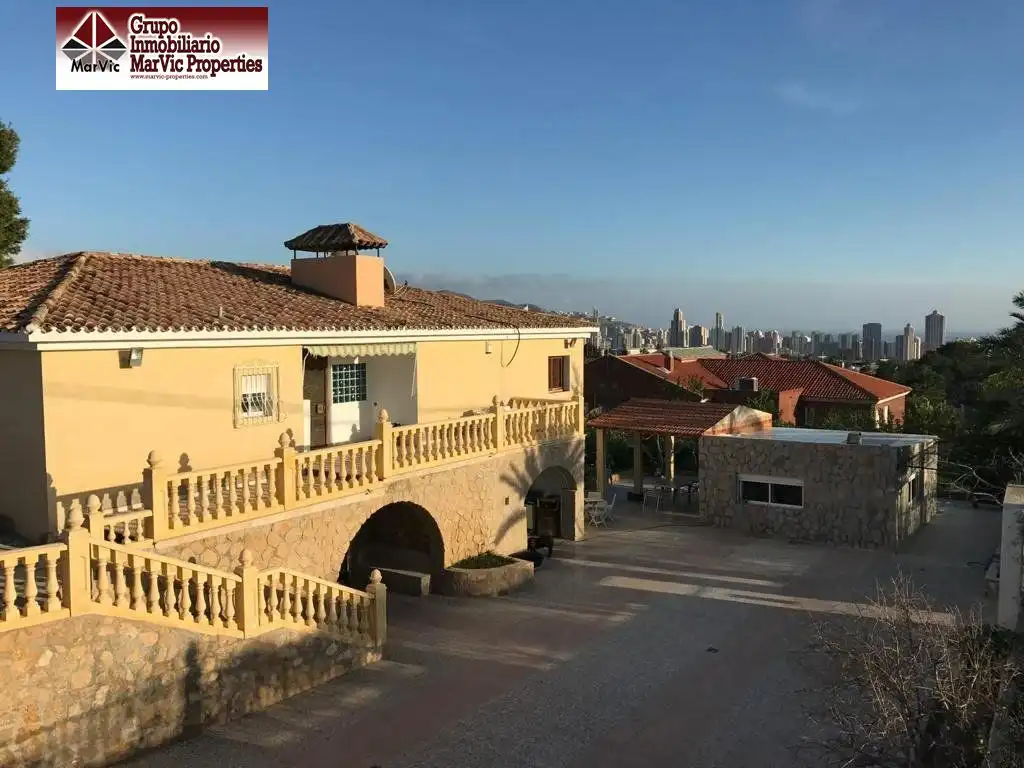 Chalet en venta en Urbanizaciones, imagen 4