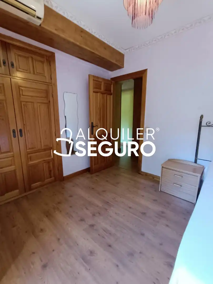 Habitación de Piso de alquiler en Valdemoro con Aire acondicionado, Calefacción y Terraza