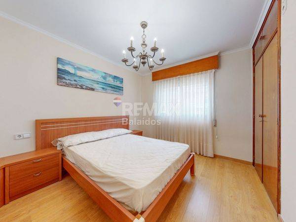 Piso en Venta en Rúa do Conde de Torrecedeira en Berbés - Peritos