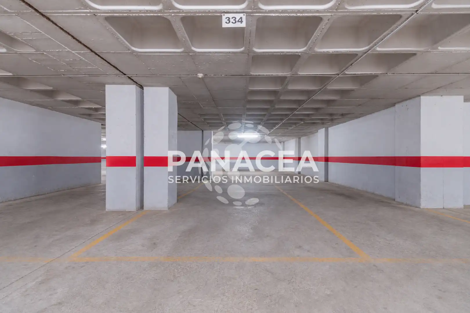 Parkplatz von Wohnung zum Verkauf in Roquetas de Mar mit Möbliert, Ofen und Mikrowelle