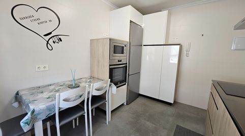 Foto 4 de Piso en venta en Centro - Albiz - Markonzaga, Sestao
