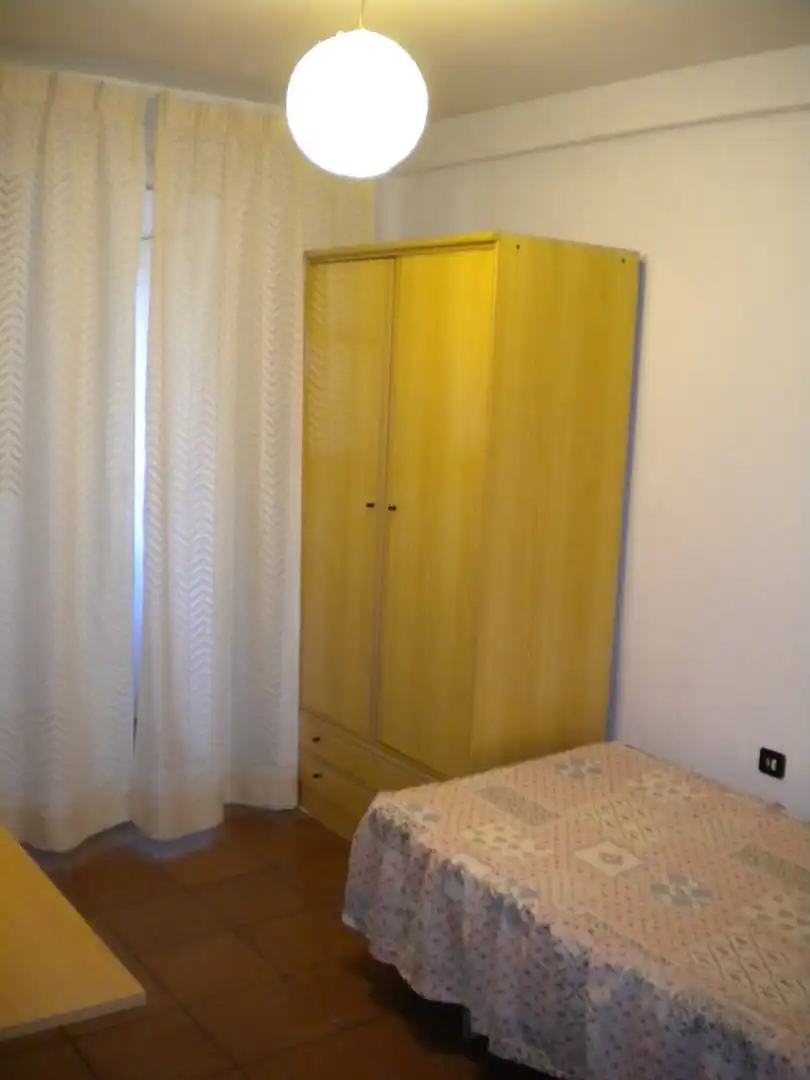 Bedroom of Flat for rent in Granada  with Heating, Terrace and Furnished