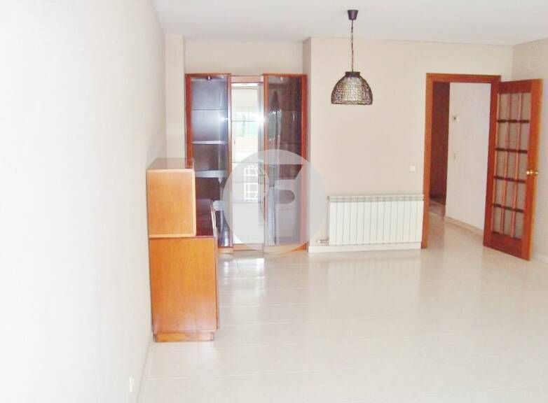 Single-family semi-detached for sale in Llinars del Vallès  with Heating