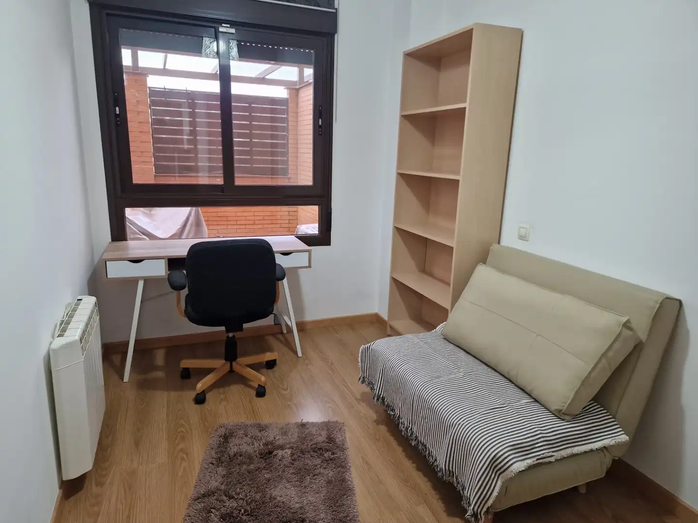 Habitación de Piso en venta en Mondéjar con Aire acondicionado, Calefacción y Parquet