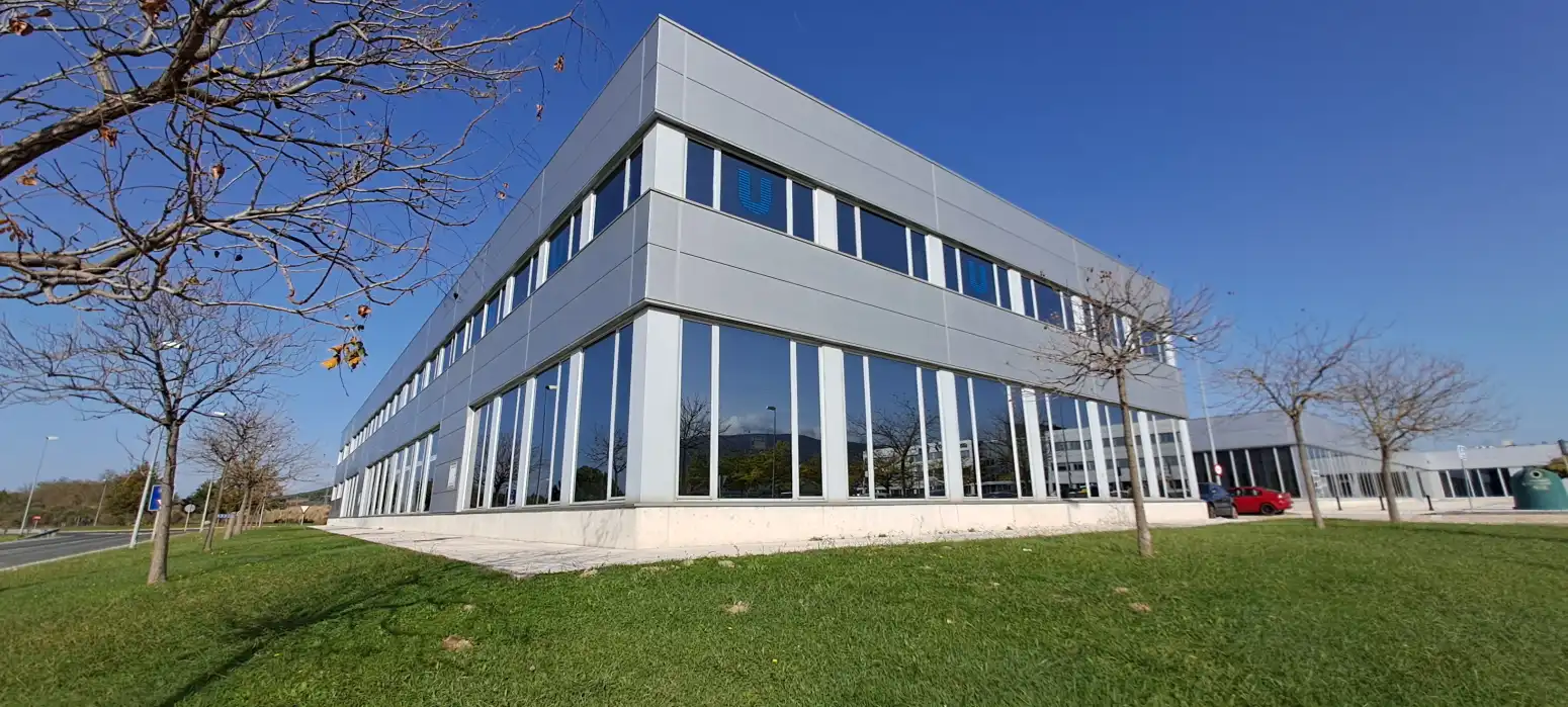 Vista exterior de Oficina de alquiler en Valle de Elorz / Elortzibar con Calefacción