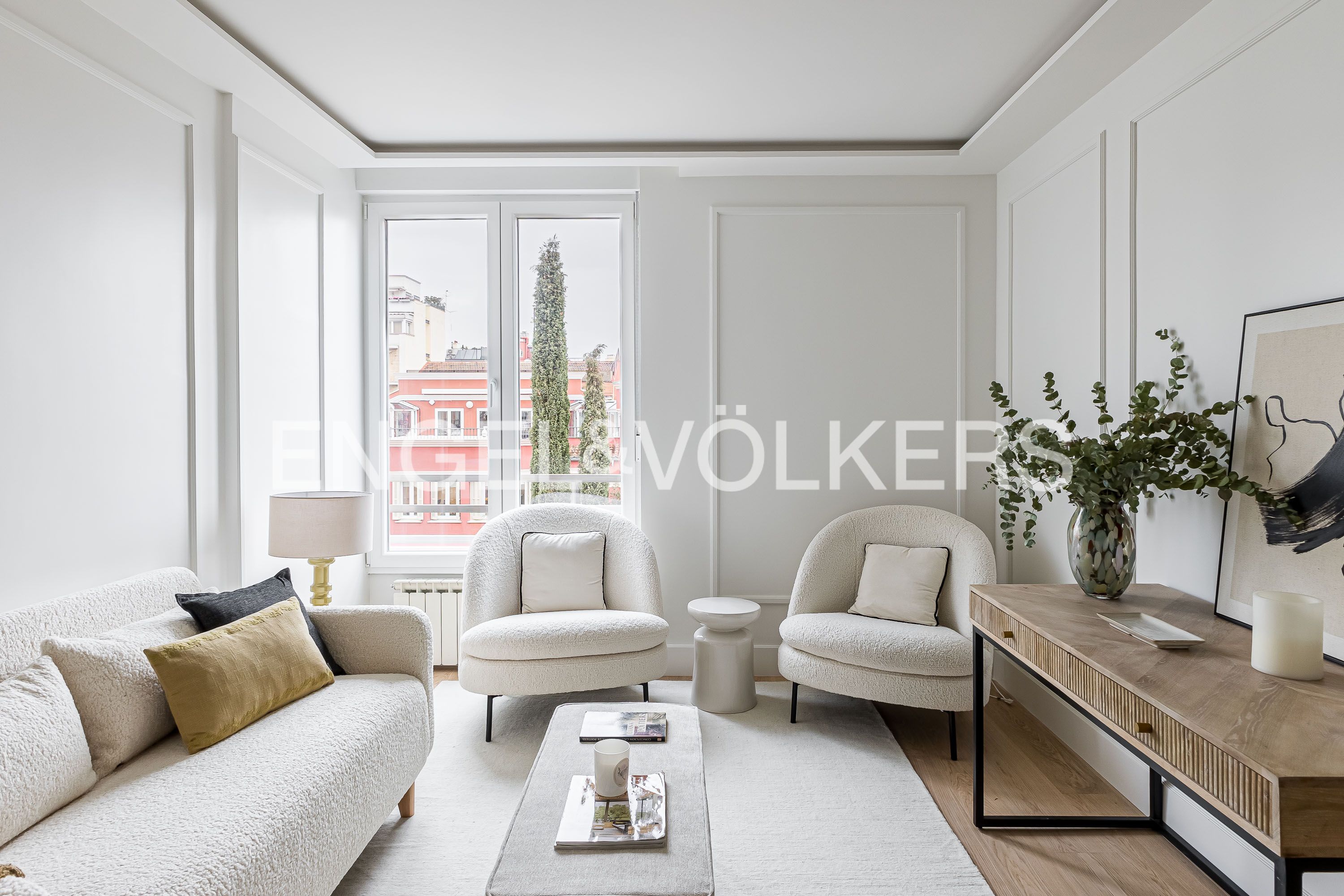 Sala de estar de Apartamento en venta en  Madrid Capital con Aire acondicionado, Calefacción y Trastero