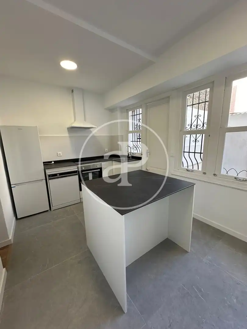 Küche von Wohnung zur Miete in Valencia mit Klimaanlage, Heizung und Terrasse