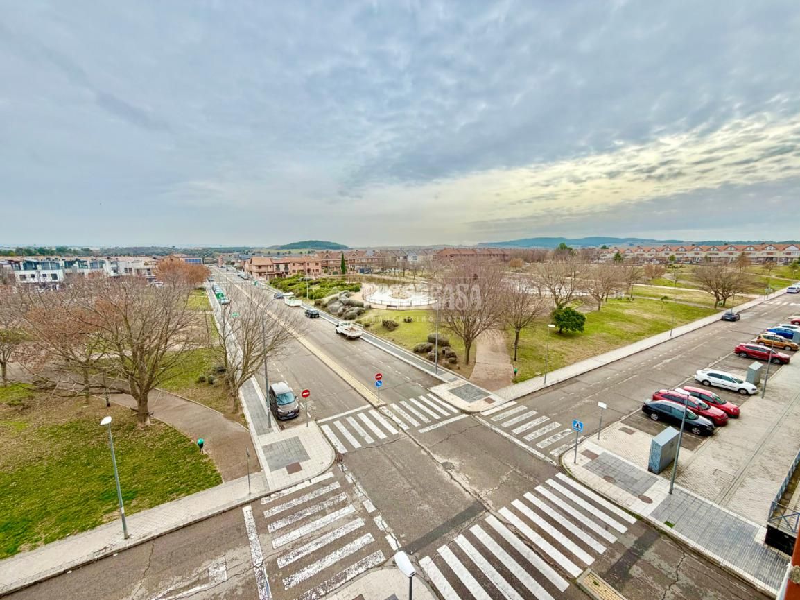 Vista exterior de Pis en venda en Valdemoro amb Aire condicionat i Traster
