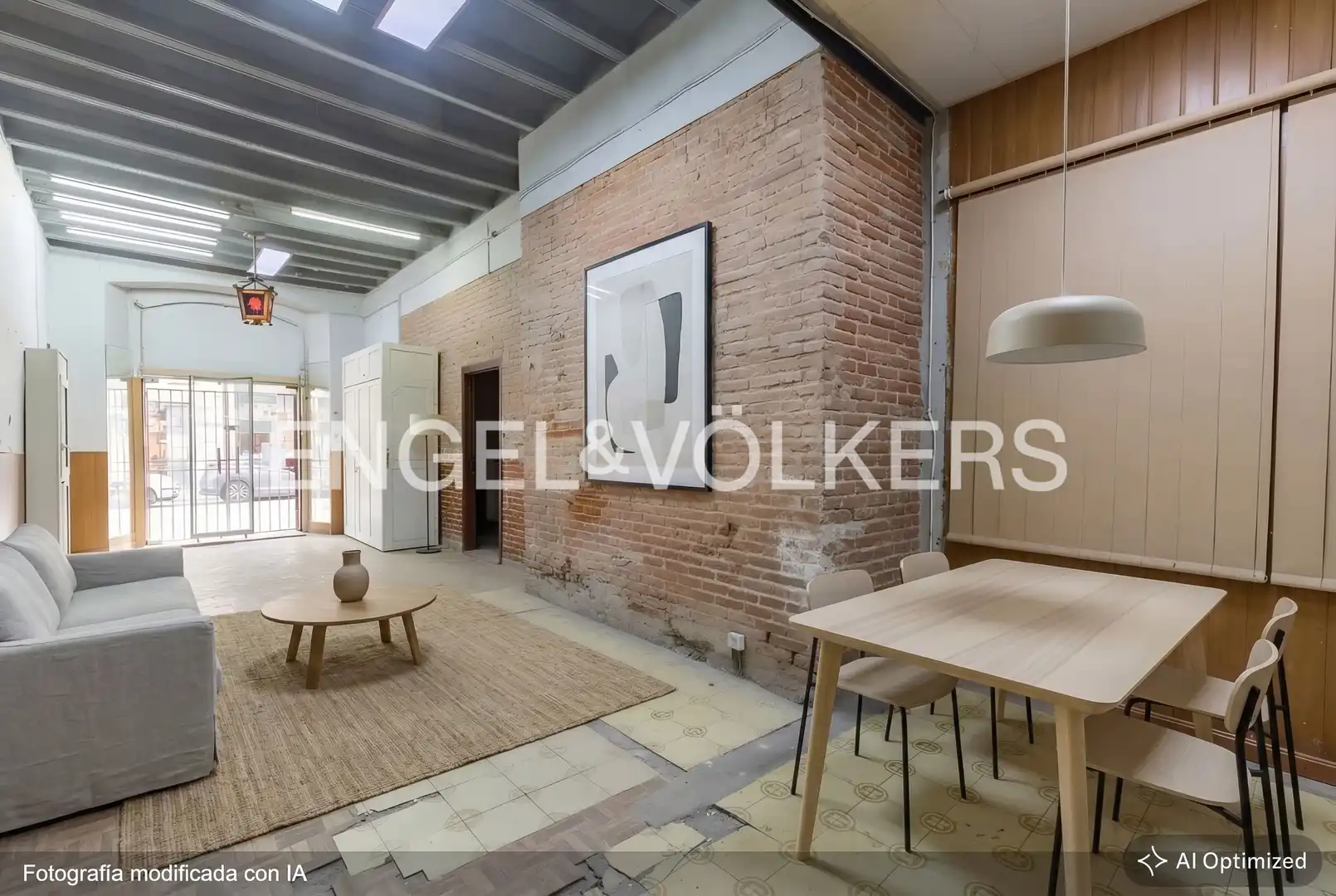 Wohnung zum Verkauf in Barcelona mit Heizung und Privatgarten