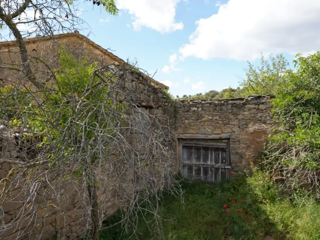 Houses for sale in Calle Unica (Hospitaled), Bárcabo