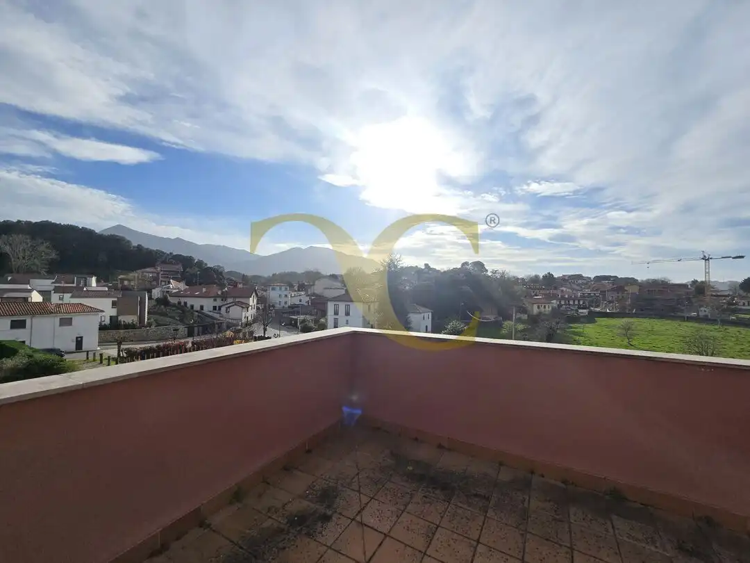 Terrasse von Dachboden zum Verkauf in Llanes mit Heizung, Privatgarten und Terrasse