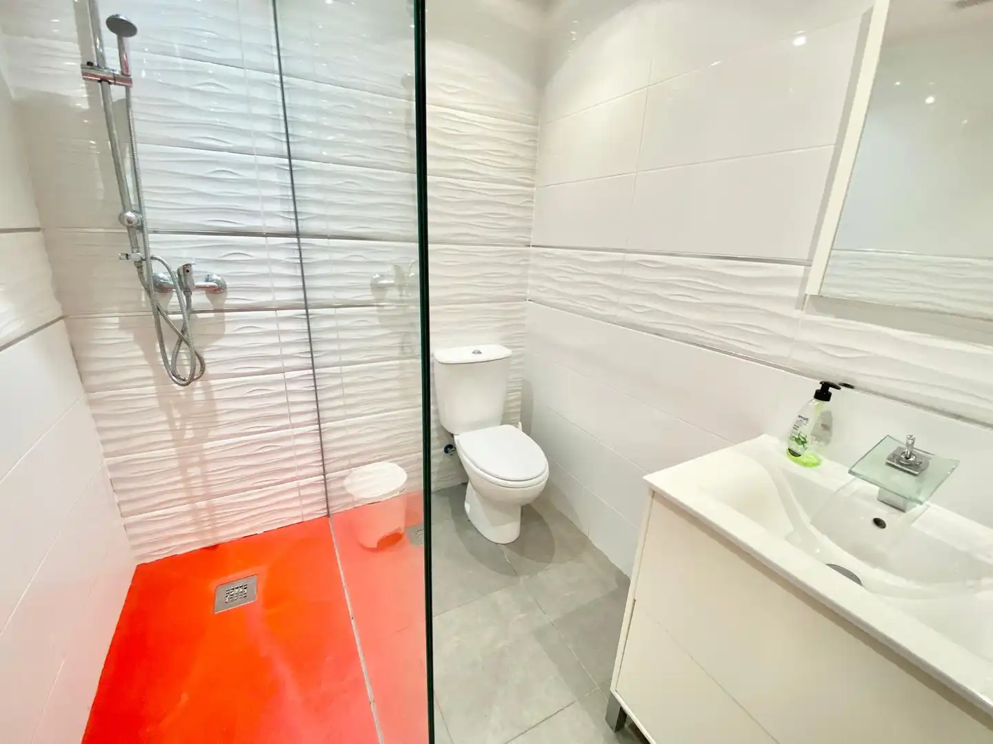 Baño de Estudio de alquiler en Pilar de la Horadada con Calefacción, Amueblado y Horno