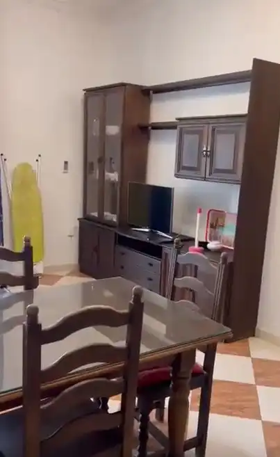 Sala d'estar de Pis de lloguer en Granada amb Aire condicionat, Moblat i Rentadora