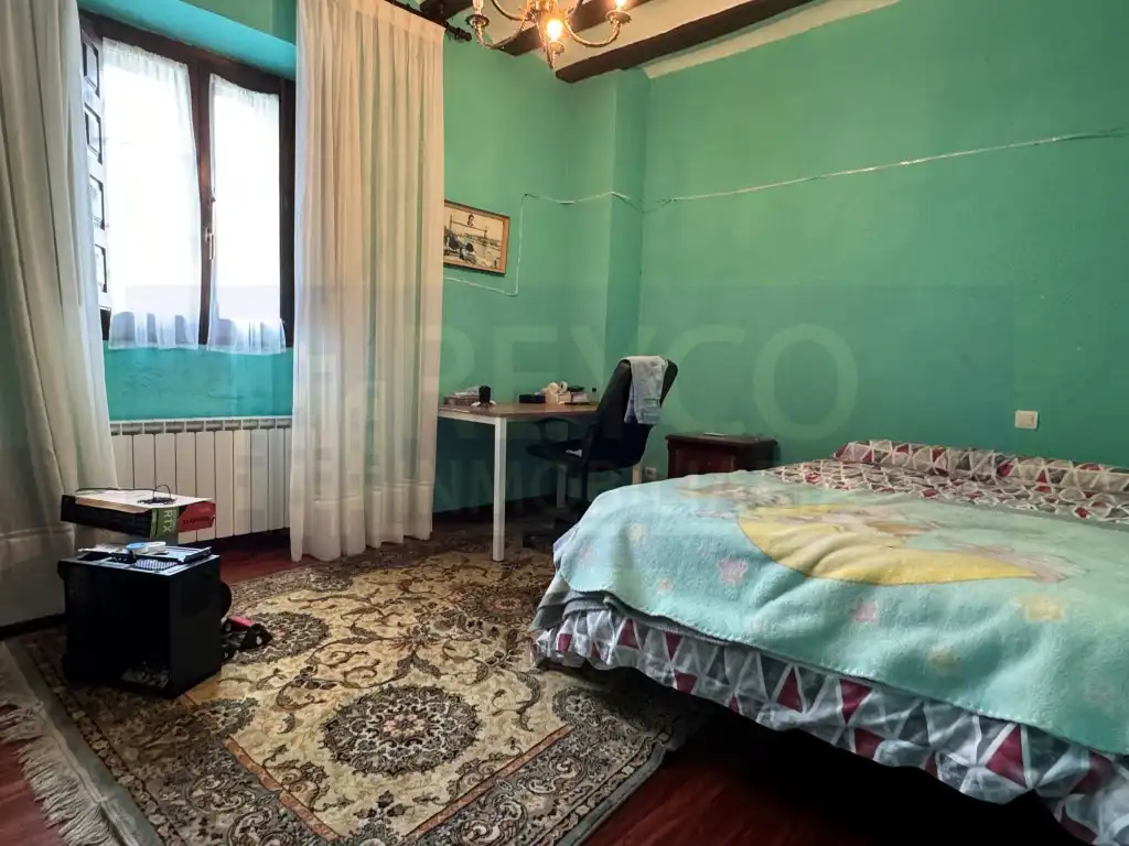 Dormitori de Casa o xalet en venda en Baños de Rioja