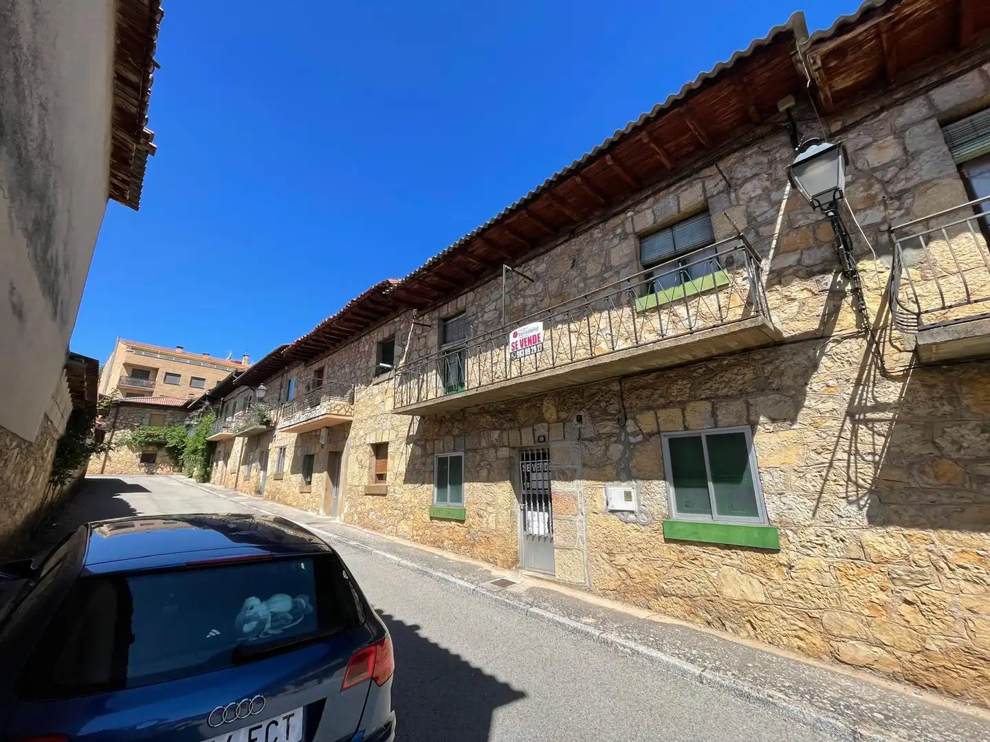 Vista exterior de Finca rústica en venda en San Leonardo de Yagüe amb Traster