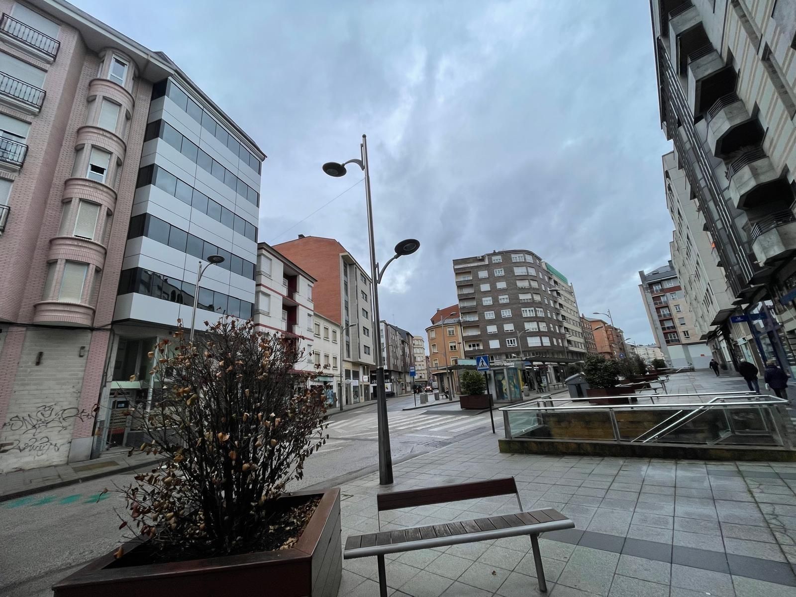 Vista exterior de Pis de lloguer en Ponferrada amb Moblat i Balcó