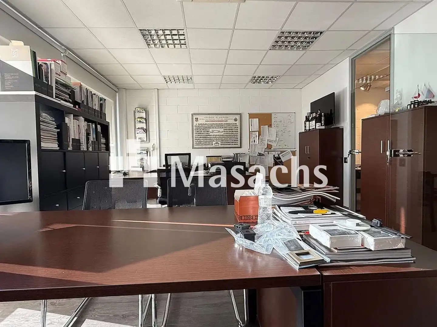 Nau industrial en venda en Badalona