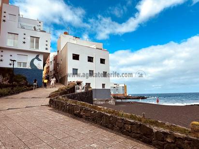 Vista exterior de Planta baixa en venda en Puerto de la Cruz amb Terrassa i Moblat