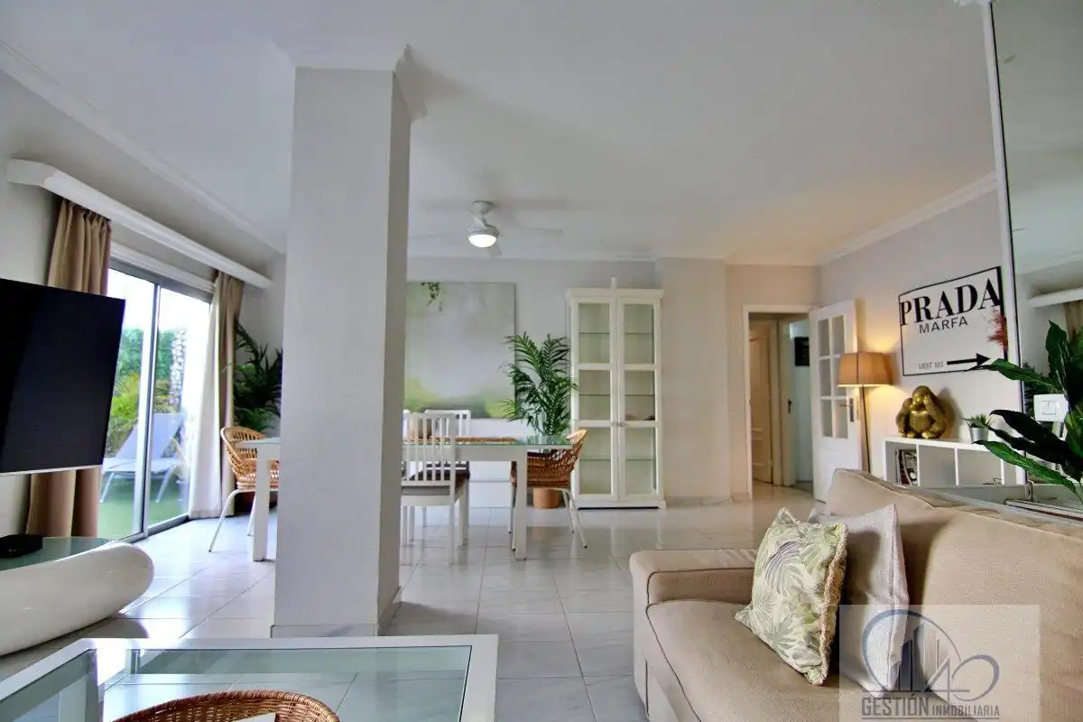Sala de estar de Ático en venta en Santa Cruz de Tenerife con Trastero, Amueblado y Alarma