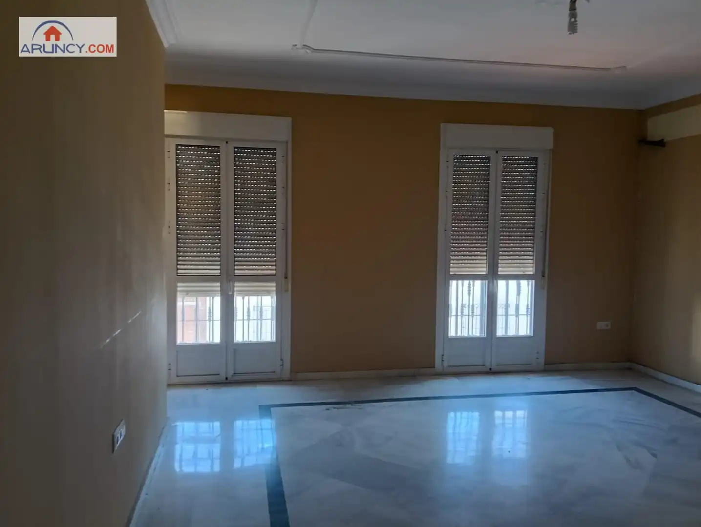 Flat for sale in Villaverde del Río  with Terrace