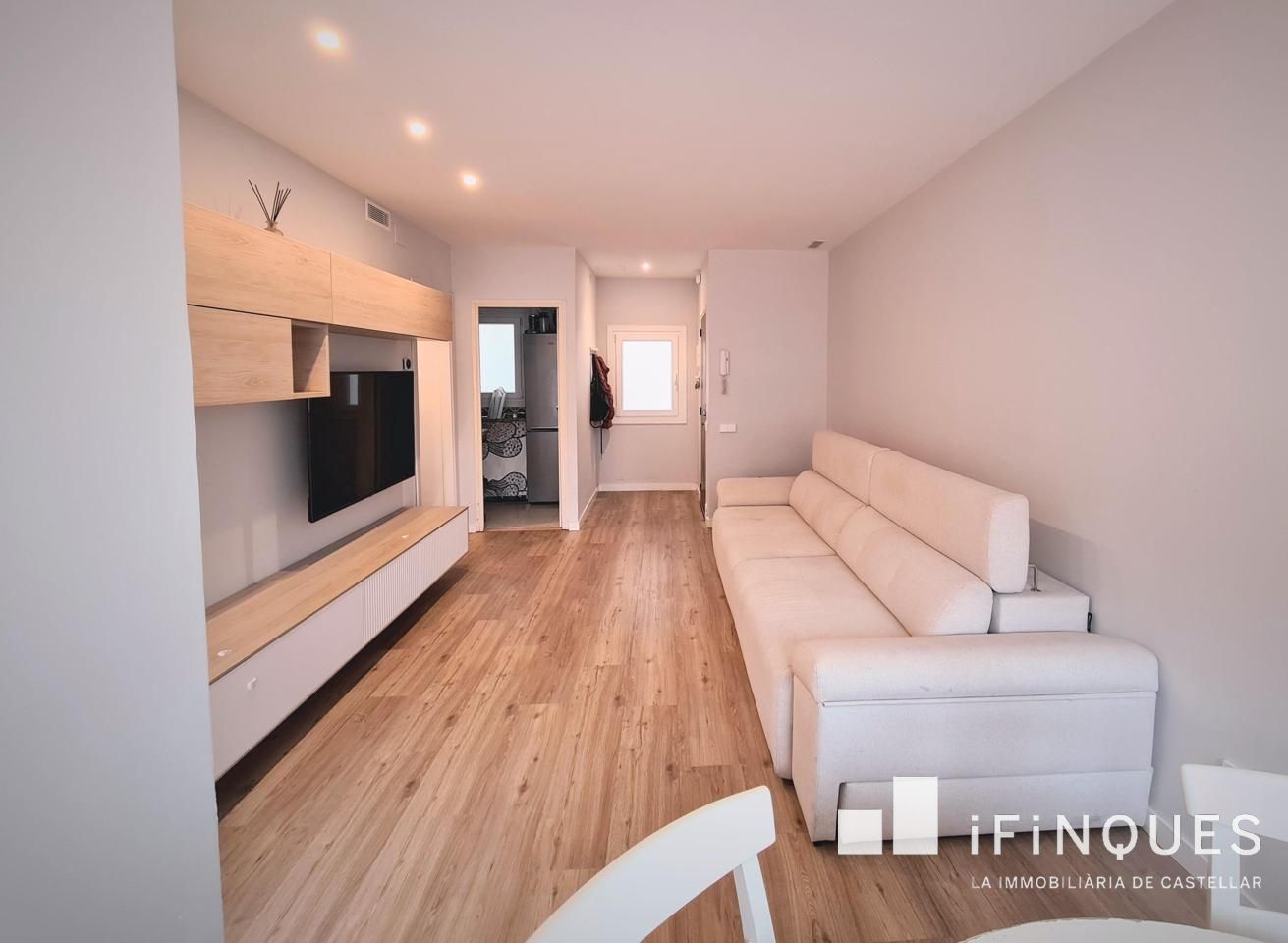 Sala de estar de Piso en venta en Sabadell con Calefacción, Parquet y Terraza