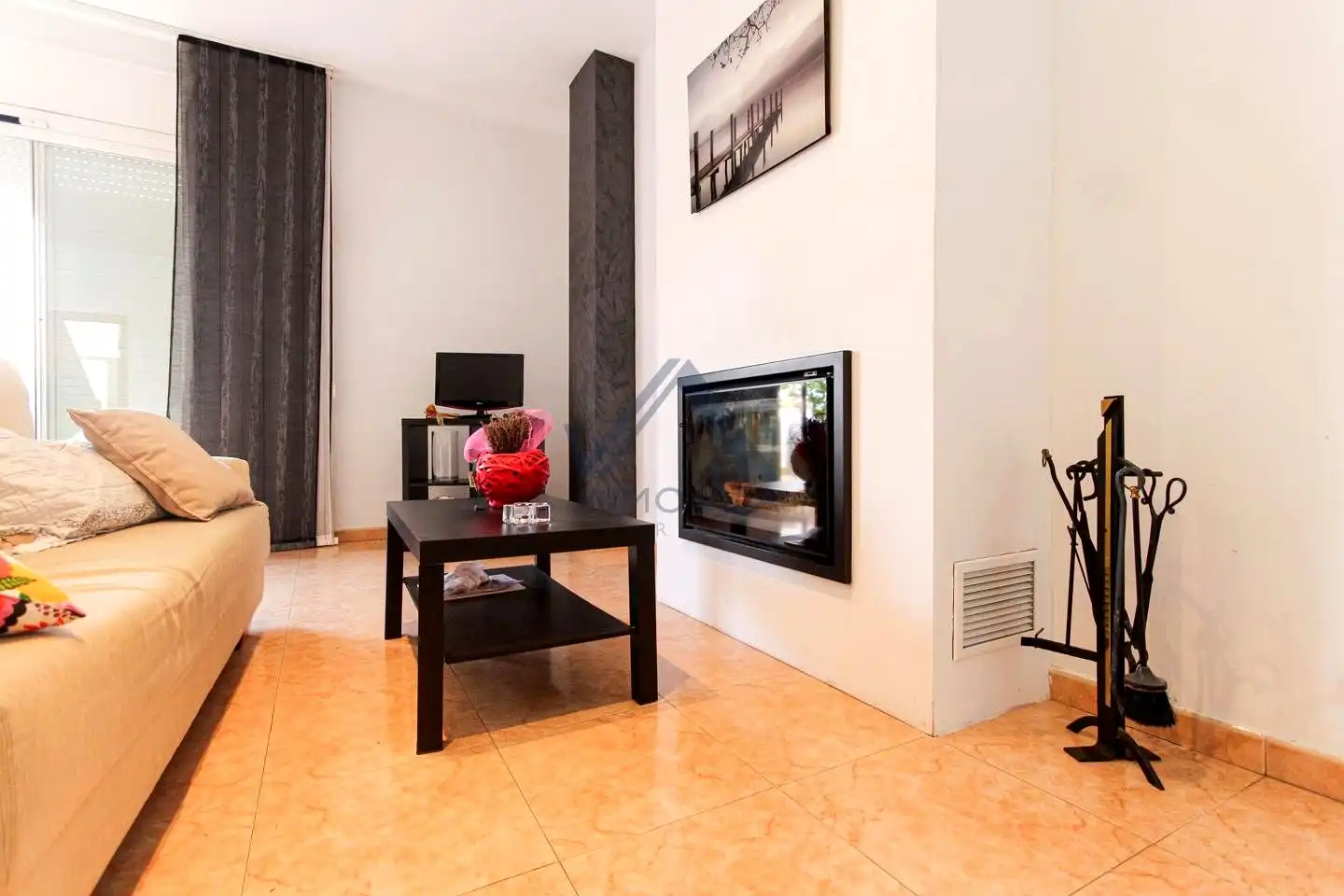 Living room of Houses for sale in Mataró  with Air Conditioner and Terrace