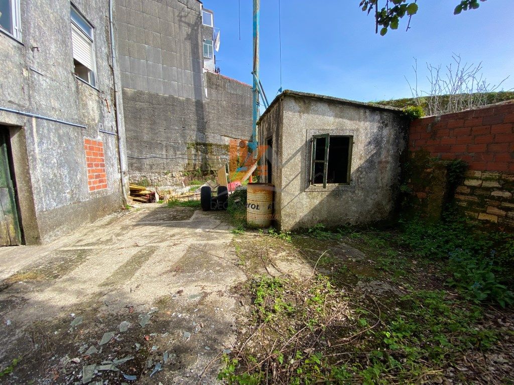 Vista exterior de Casa o xalet en venda en Santiago de Compostela 