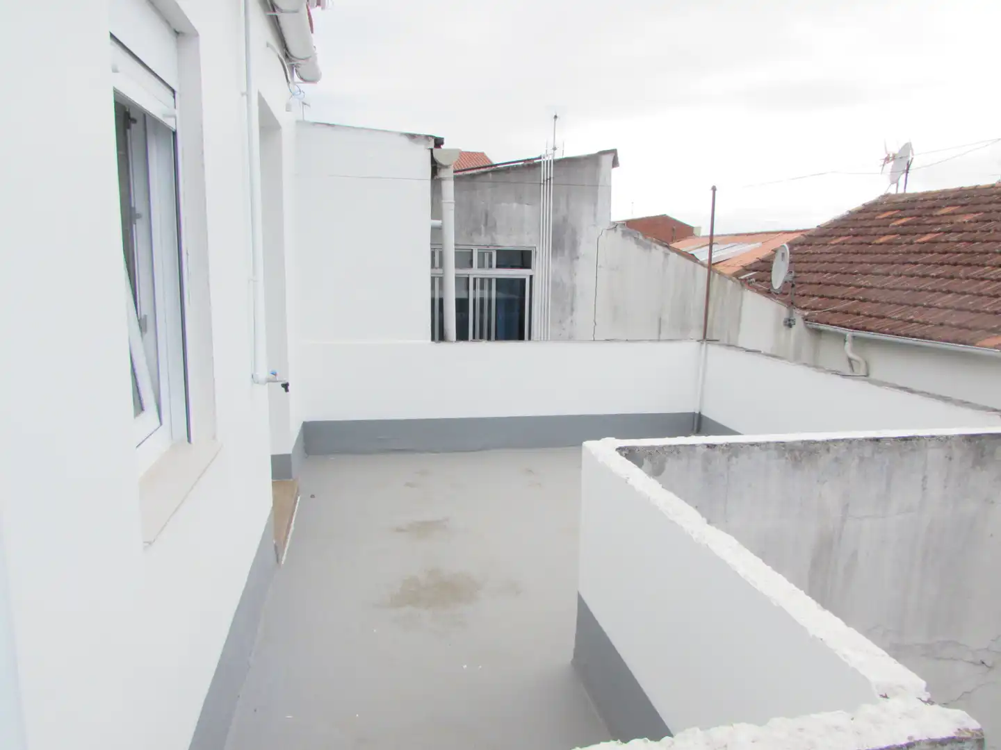 Appartamento con terrazza in vendita a Rúa Armando Cotarelo 21, imagen 2