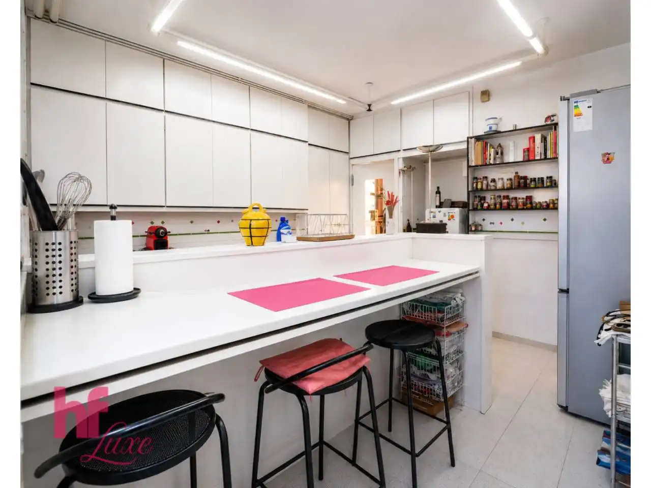 Flat with terrace for sale in Calle manuel ballbe, imagen 9