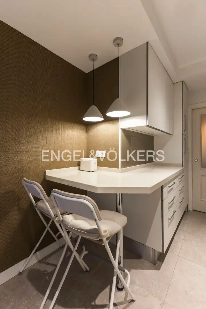 Kitchen of Flat for rent in Madrid  with Air Conditioner, Heating and Terrace
