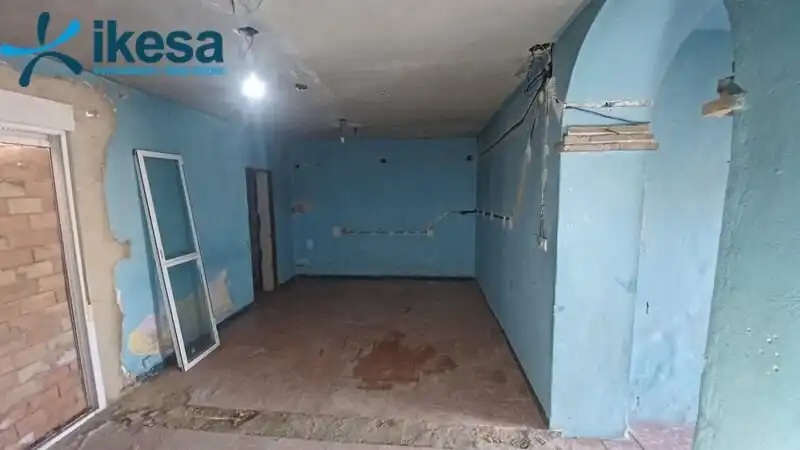 Casa adosada en venda a Paterna del Campo