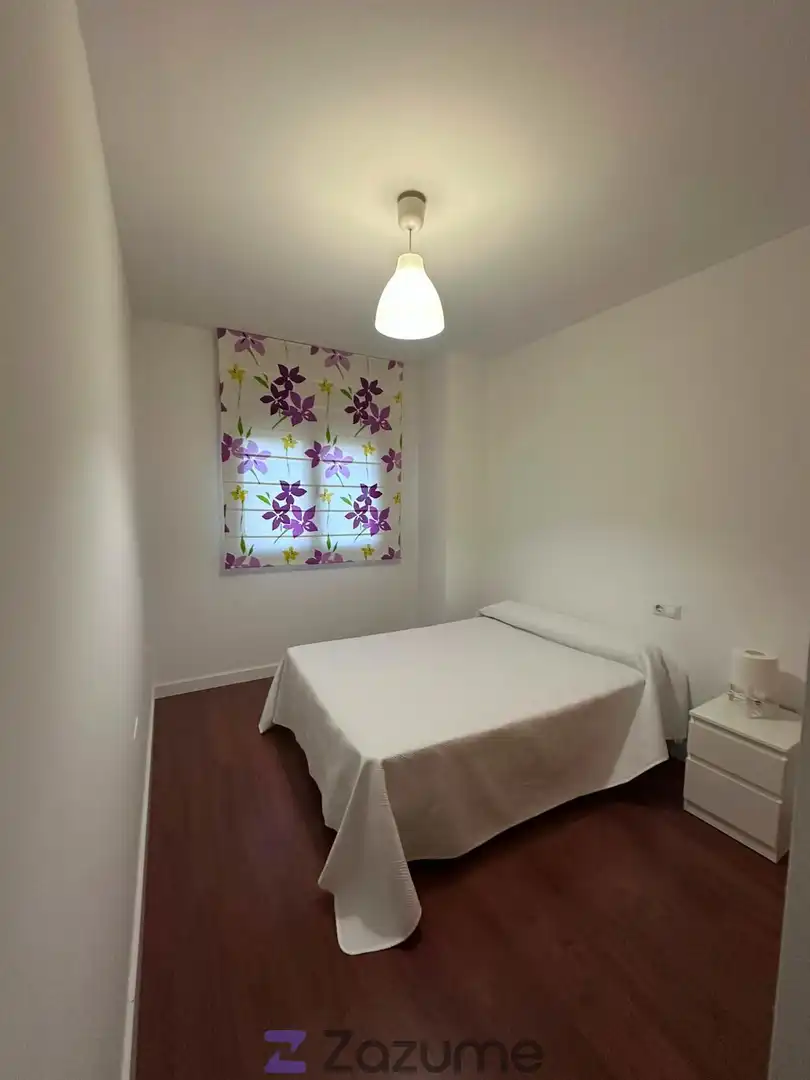 Bedroom of Flat for rent in Murcia  with Air Conditioner, Private garden and Swimming Pool